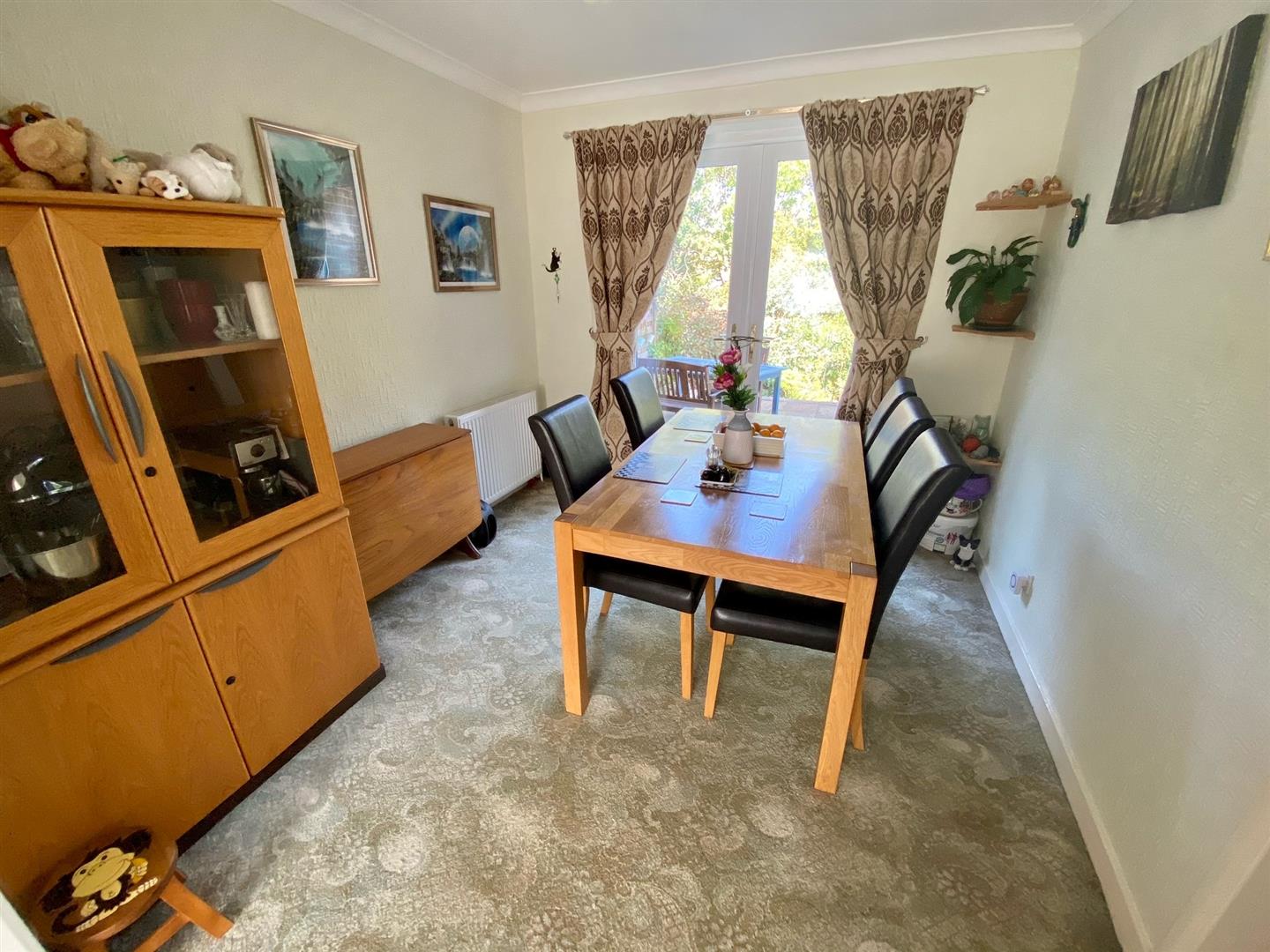 Henshaw Place, Ilkeston Robert Ellis Estate Agents